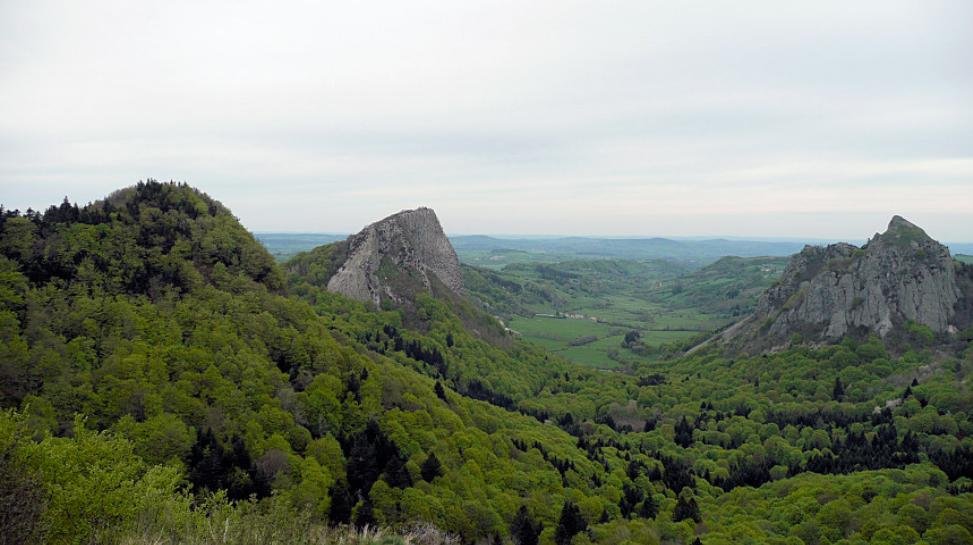 Le volcanisme du massif central
